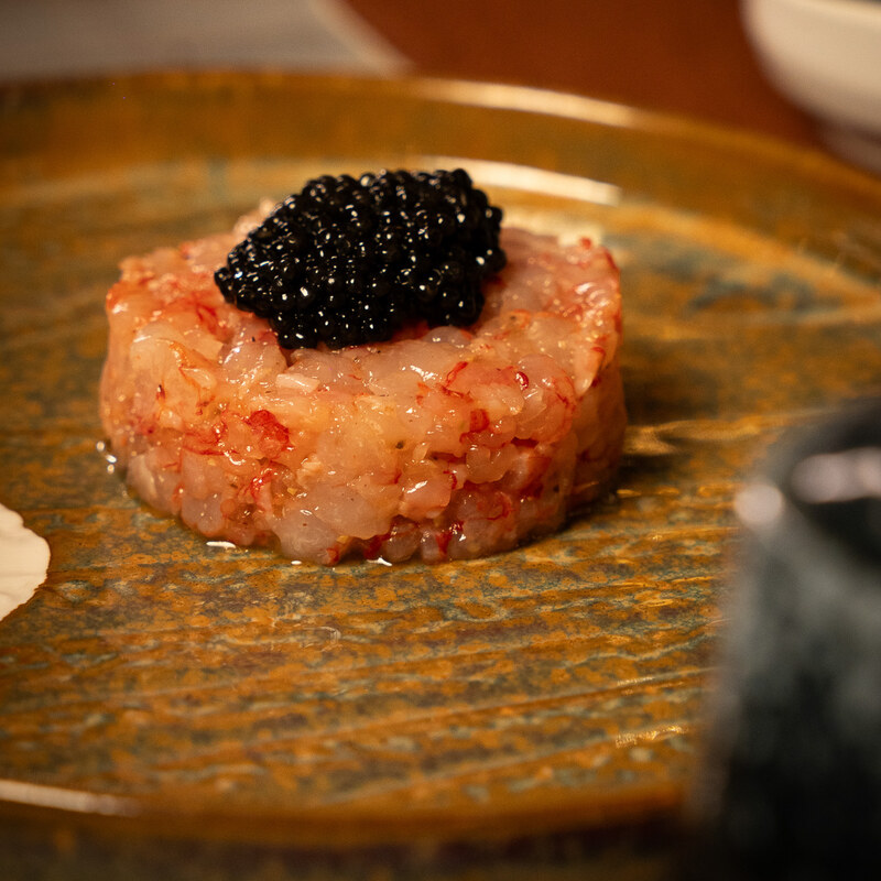 Umi no Daiyamondo, tartare di gambero dolce con salsa allo yuzu e caviale Royal Oscietra